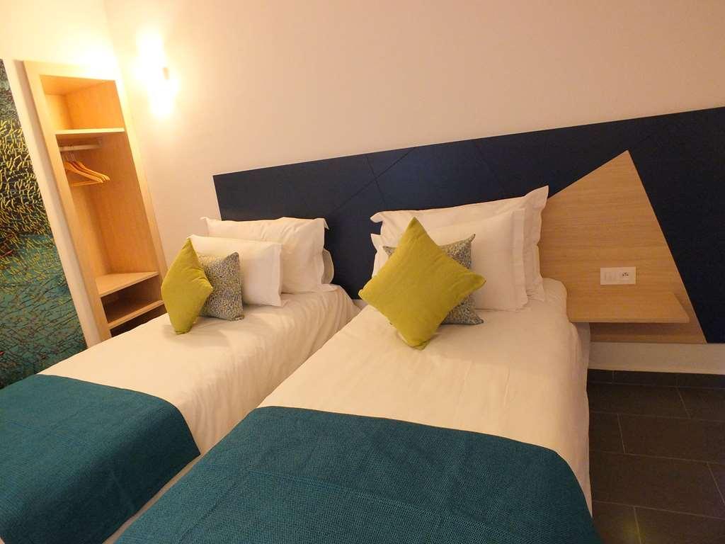 Relax Hotel אוג'דה חדר תמונה