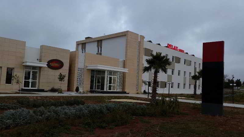 Relax Hotel אוג'דה מראה חיצוני תמונה