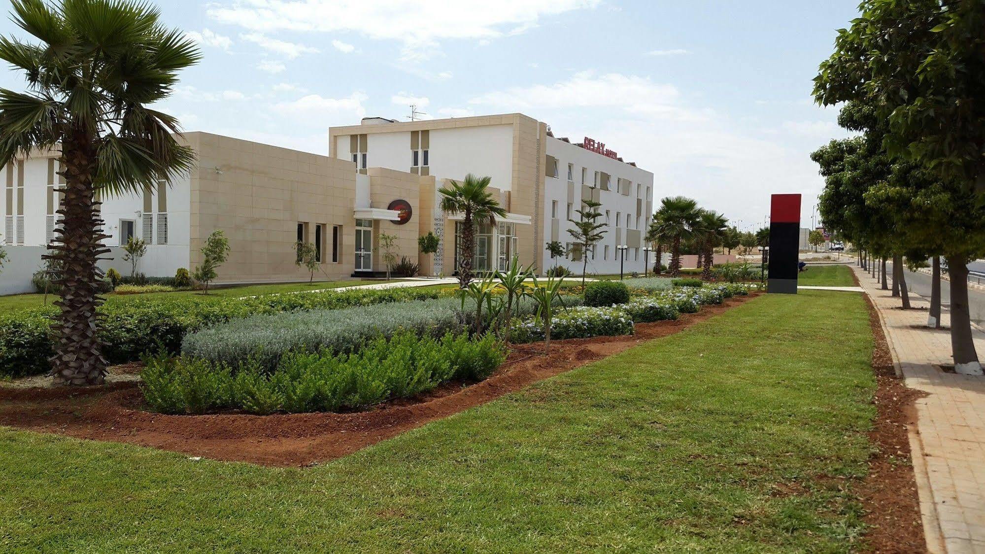 Relax Hotel אוג'דה מראה חיצוני תמונה